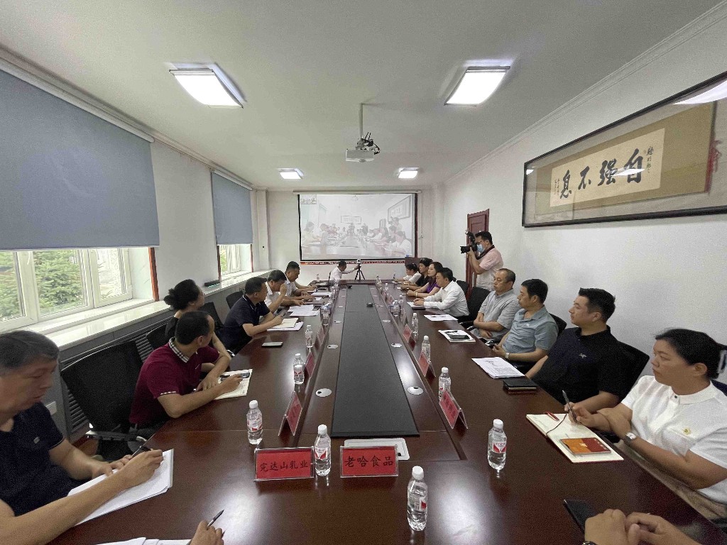 http://andwj.cn/images/article/19_1693883519335667.jpg